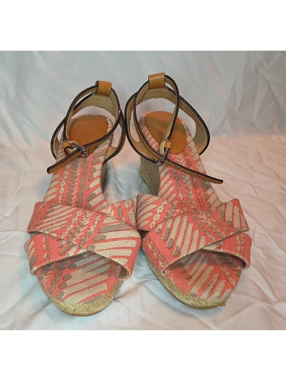 Coach Henley A0800 Coral Canvas Espadrille Wedge Sandals Women’s Size 6B